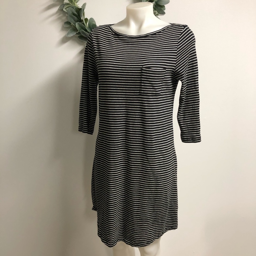 GAP Women’s Black White Striped Dress MEDIUM